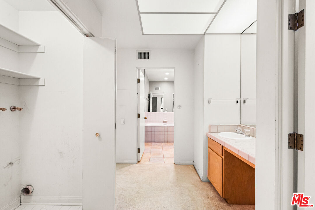 MLS #25626969 image #10