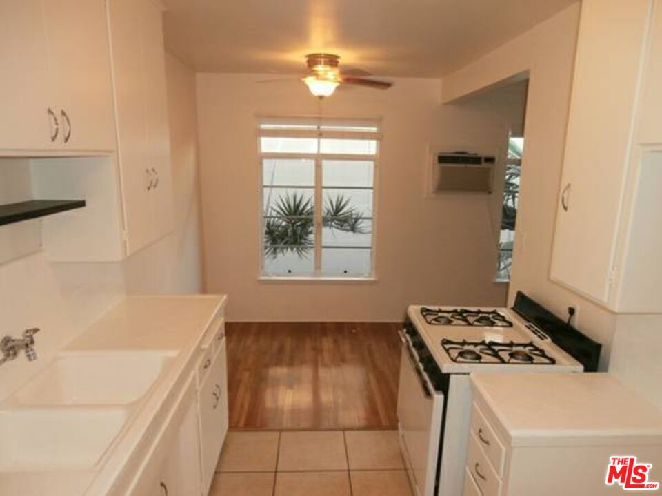 MLS #25626977 image #16