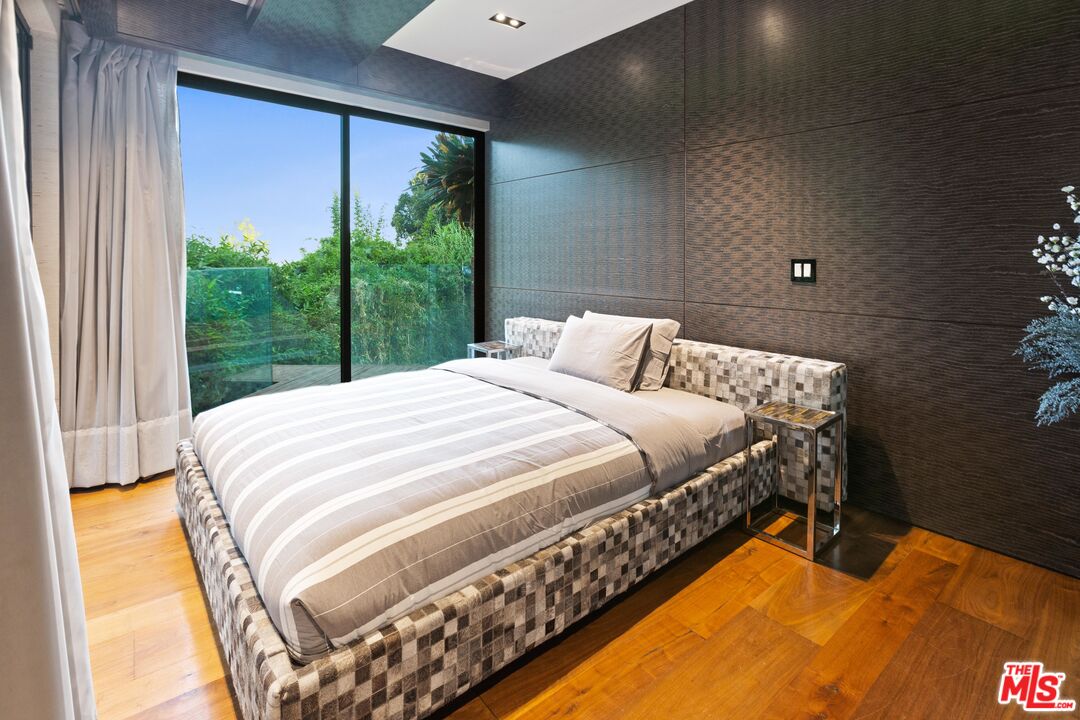 MLS #25626985 image #19