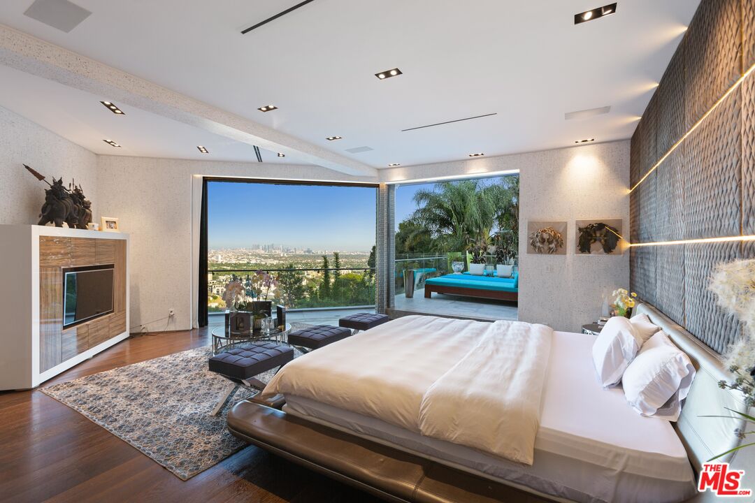 MLS #25626985 image #29