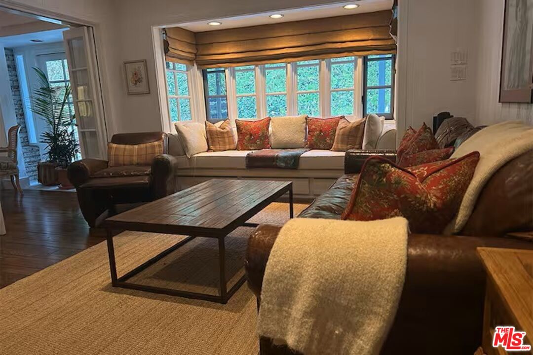 MLS #25627083 image #8