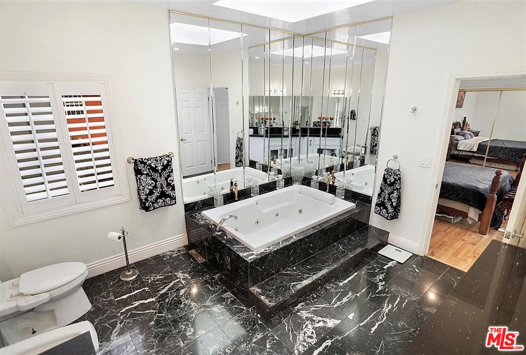 MLS #25627085 image #9