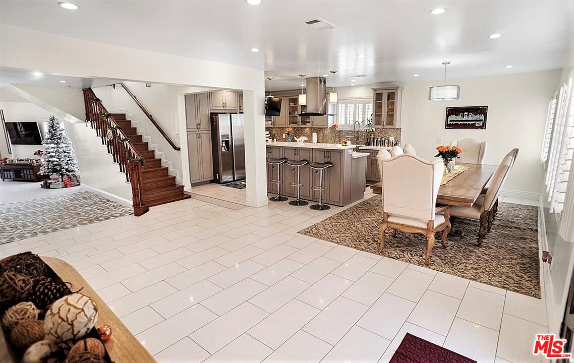 MLS #25627085 image #3