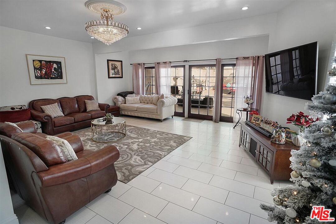 MLS #25627085 image #6