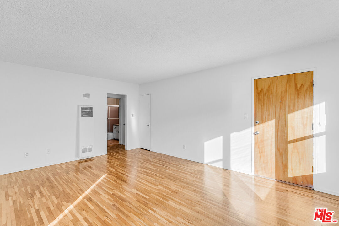 MLS #25627113 image #4