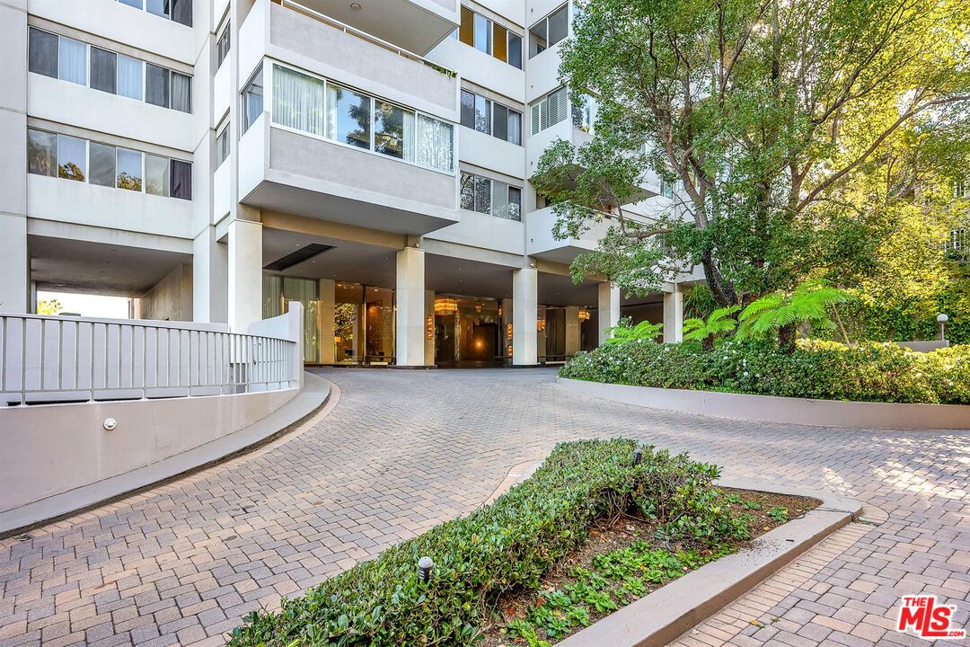 MLS #25627135 image #2