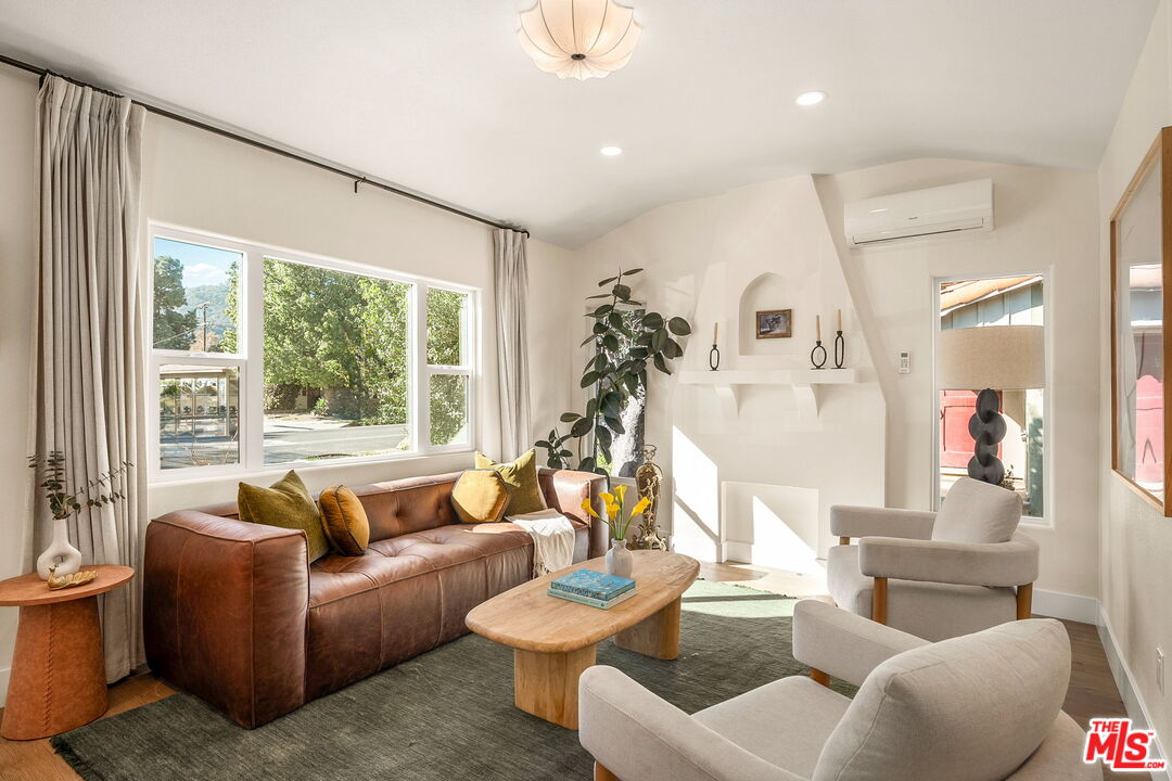 MLS #25627141 image #3