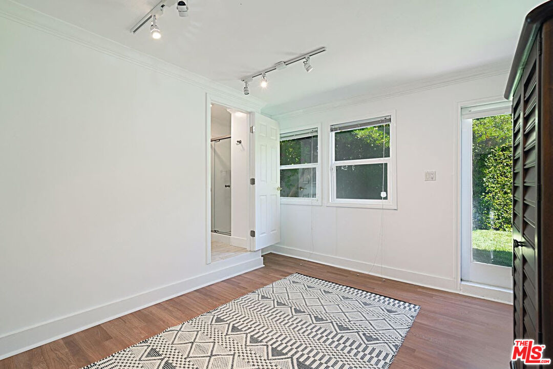 MLS #25627171 image #13