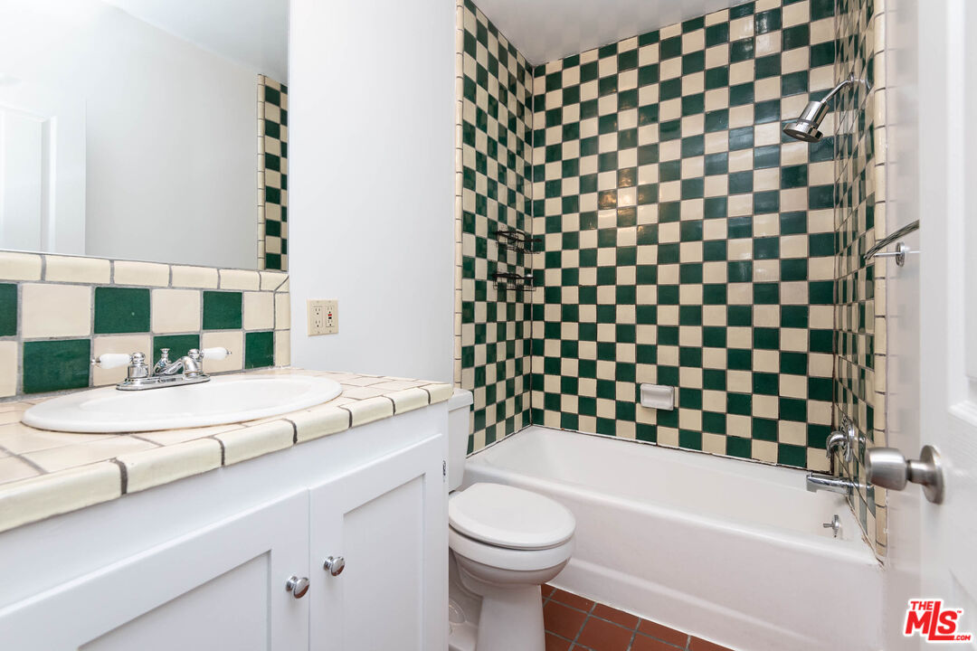 MLS #25627207 image #10