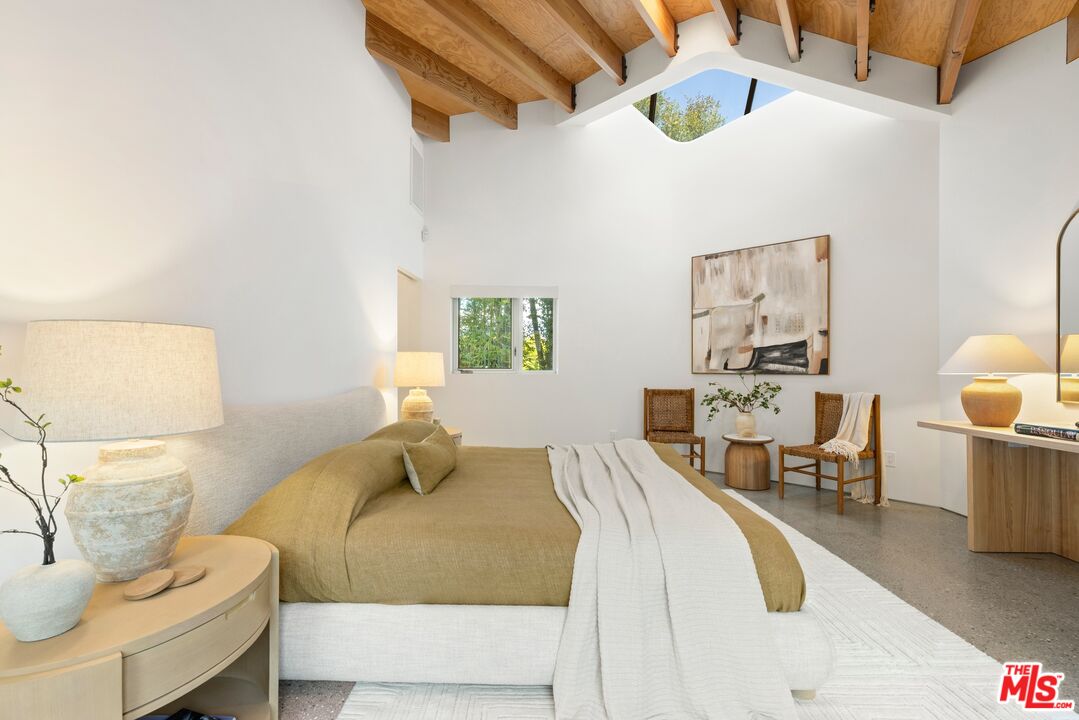 MLS #25627211 image #17