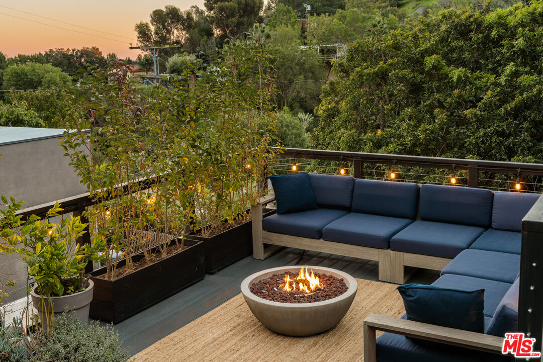 MLS #25627229 image #16