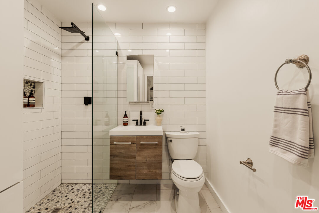 MLS #25627229 image #20