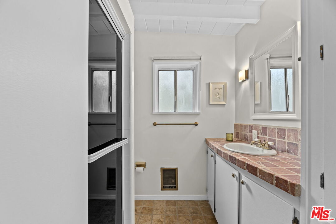 MLS #25627291 image #10