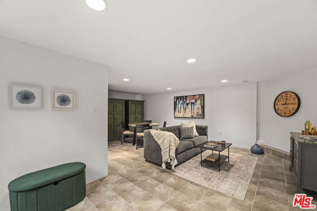 MLS #25627291 image #11