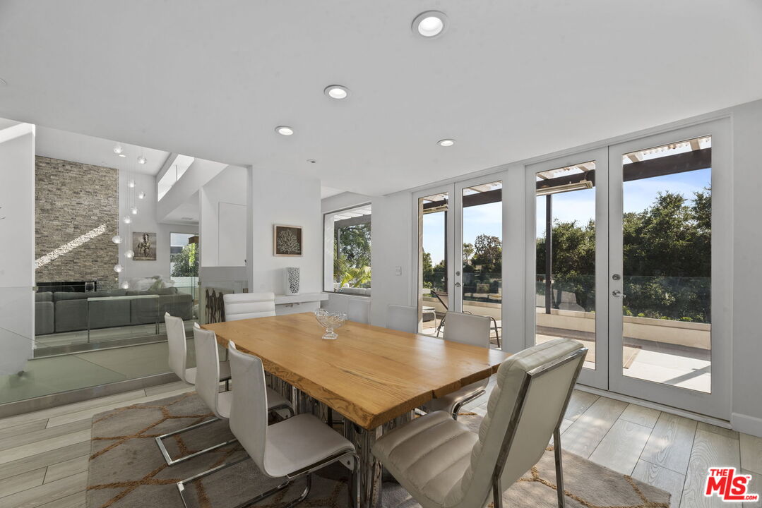 MLS #25627409 image #15