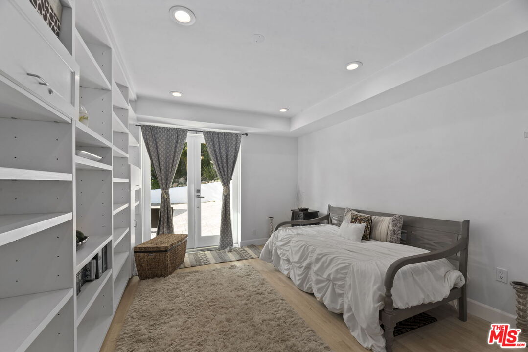 MLS #25627409 image #34