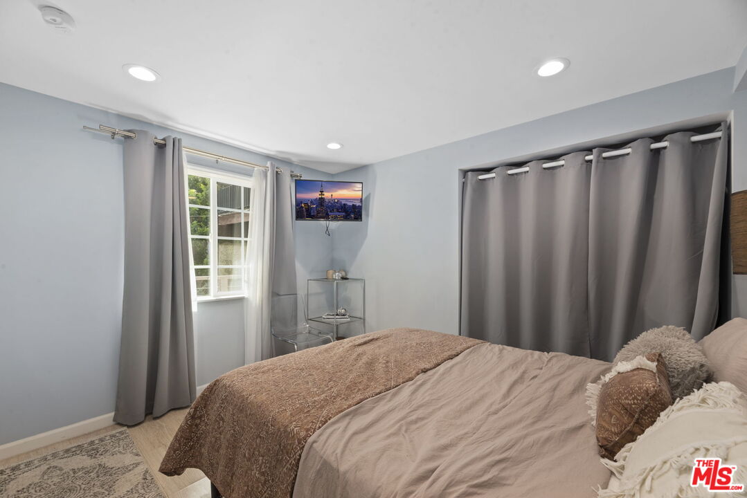 MLS #25627409 image #48