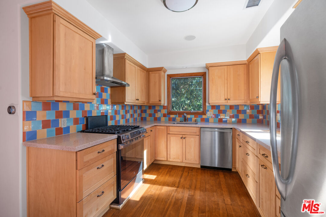 MLS #25627417 image #11