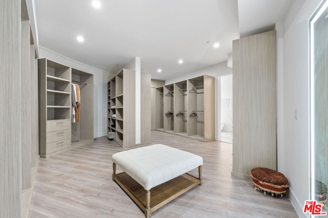 MLS #25627423 image #20