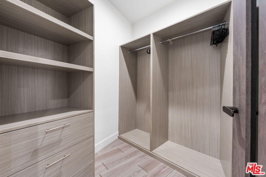 MLS #25627423 image #32