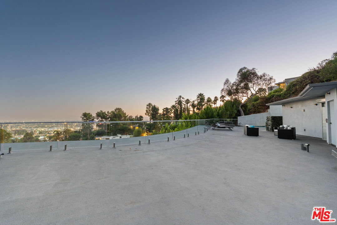 MLS #25627423 image #52