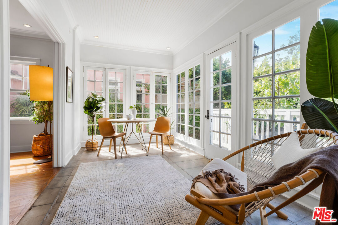 MLS #25627443 image #2