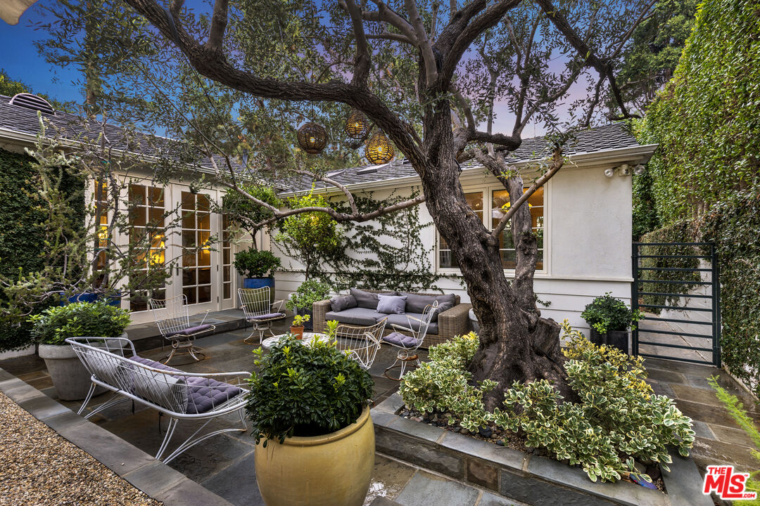 MLS #25627459 image #11