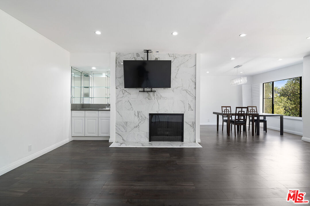 MLS #25627483 image #2