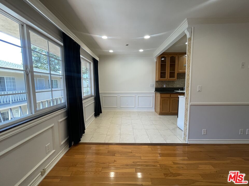 MLS #25627487 image #0