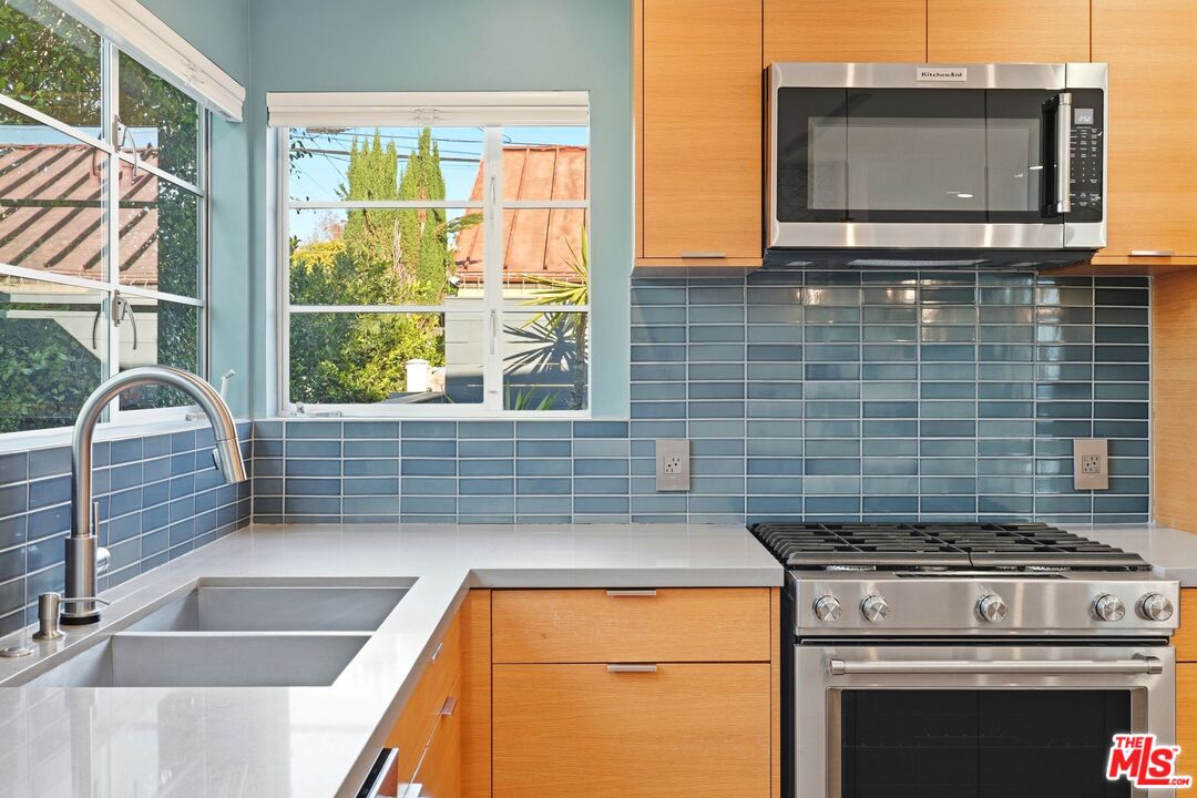 MLS #25627493 image #10