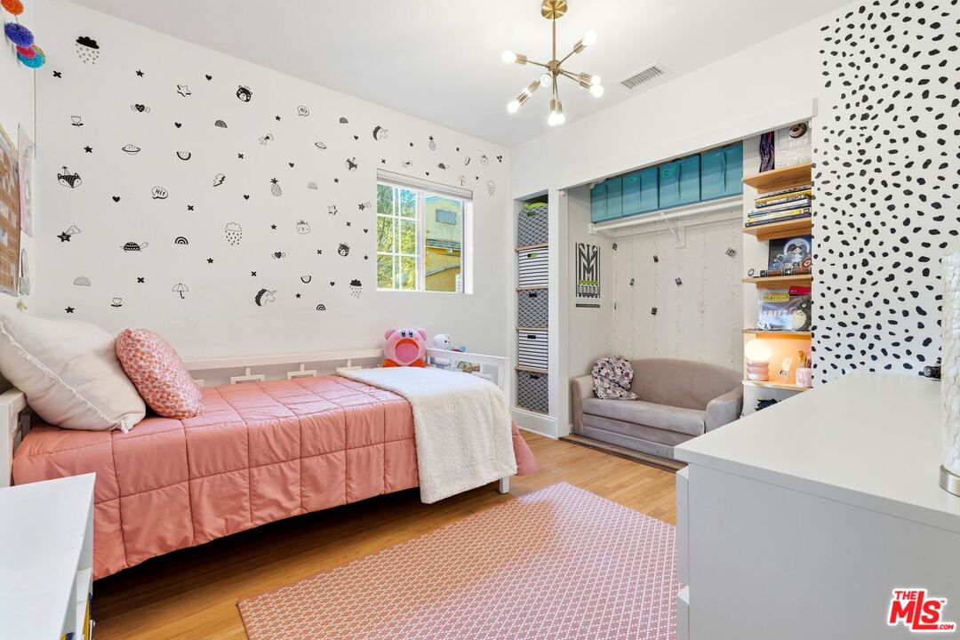 MLS #25627493 image #30