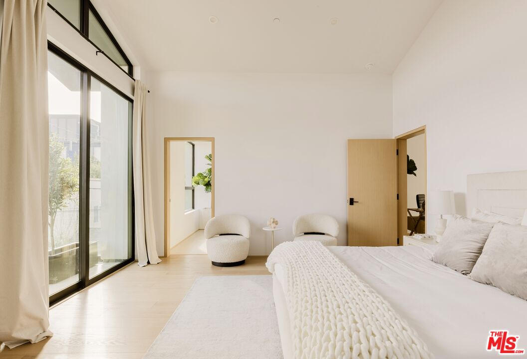 MLS #25627513 image #20