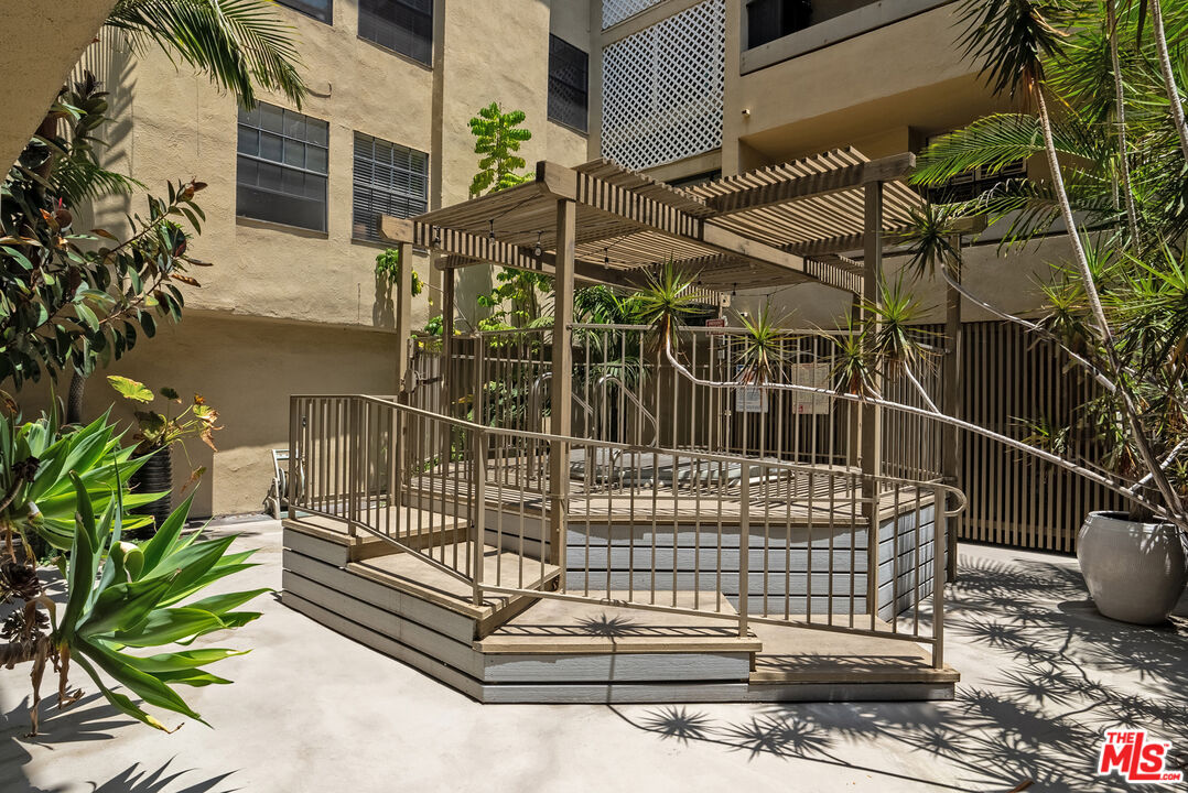 MLS #25627551 image #27