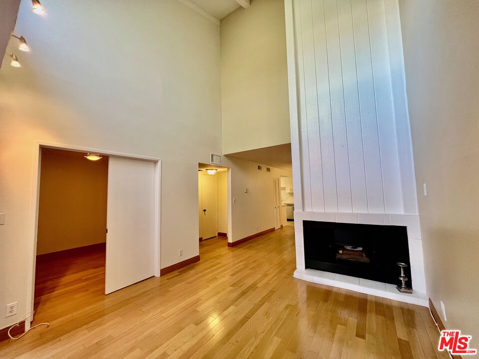 MLS #25627623 image #3