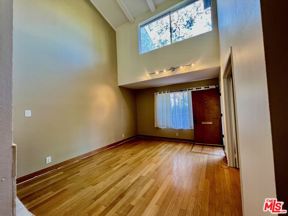 MLS #25627623 image #5