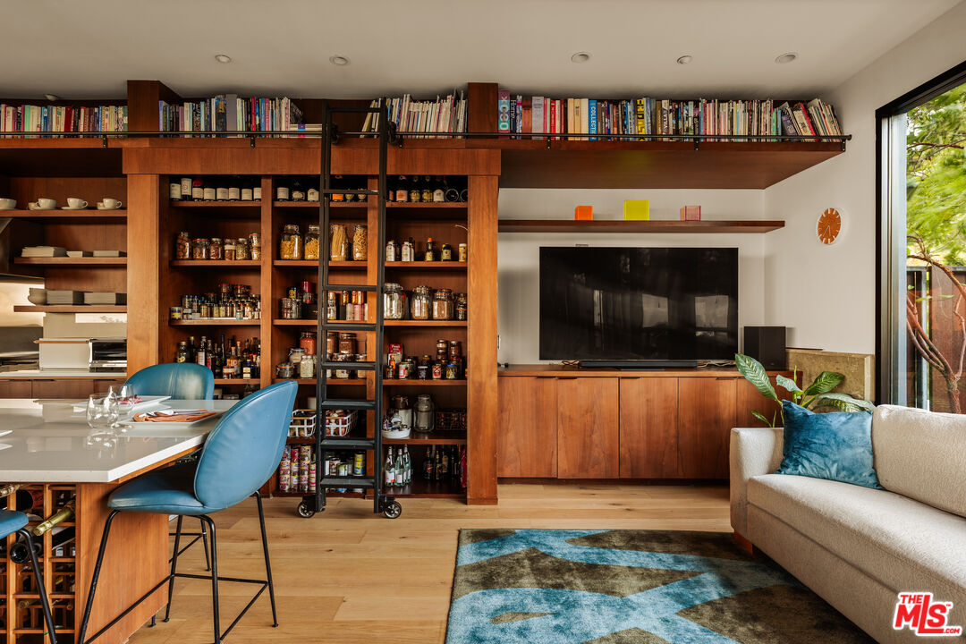 MLS #25627631 image #5