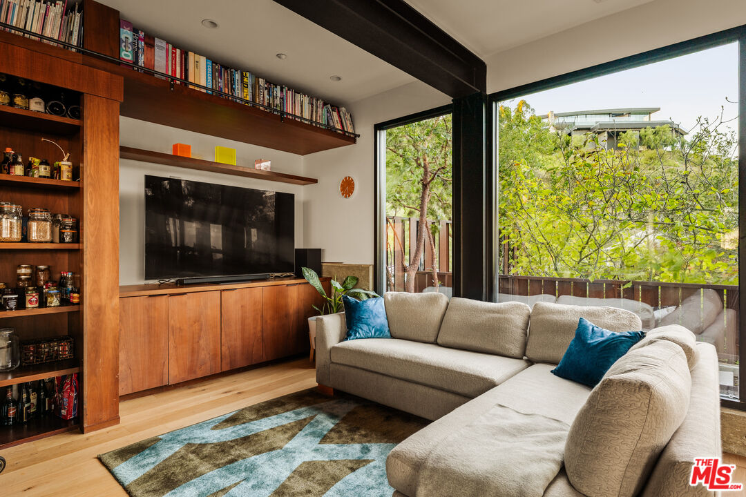 MLS #25627631 image #7