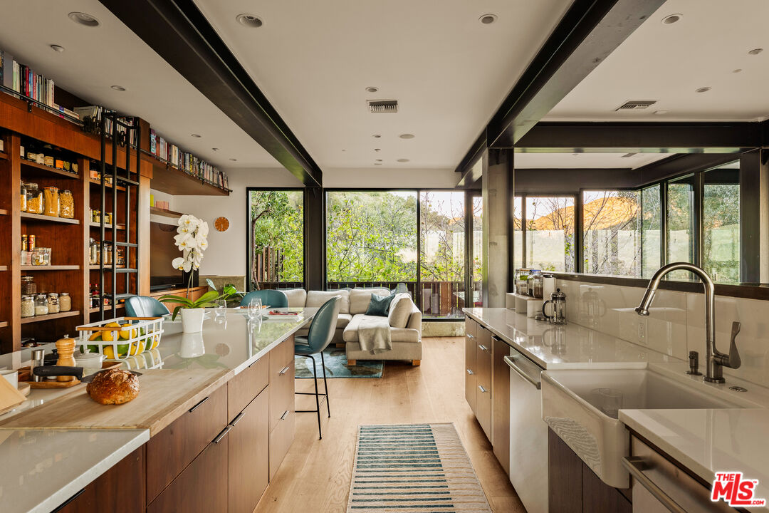 MLS #25627631 image #8