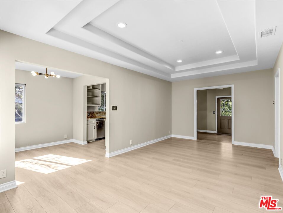 MLS #25627669 image #3