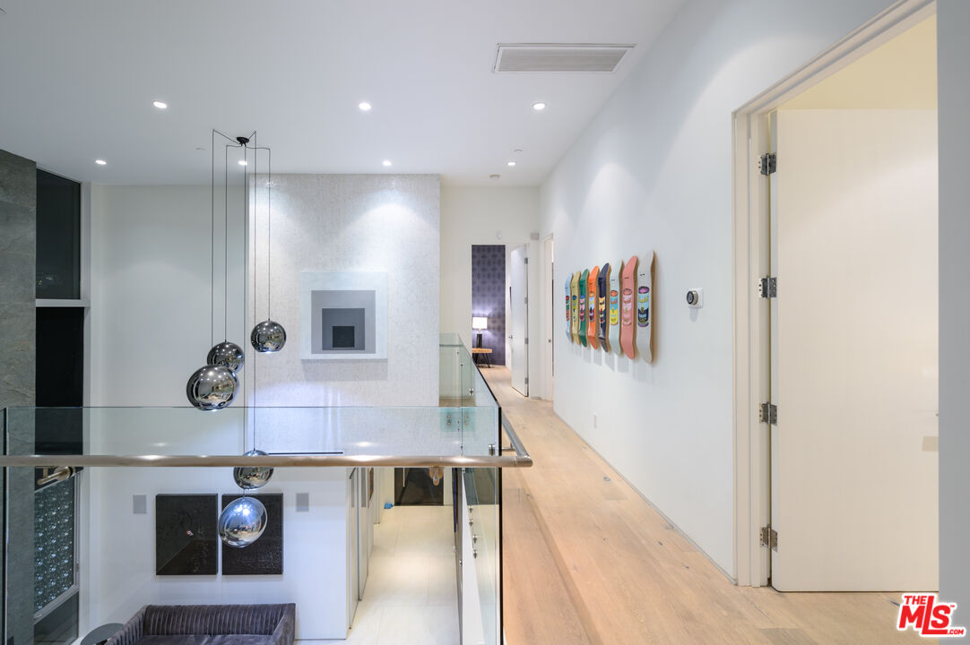 MLS #25627675 image #13