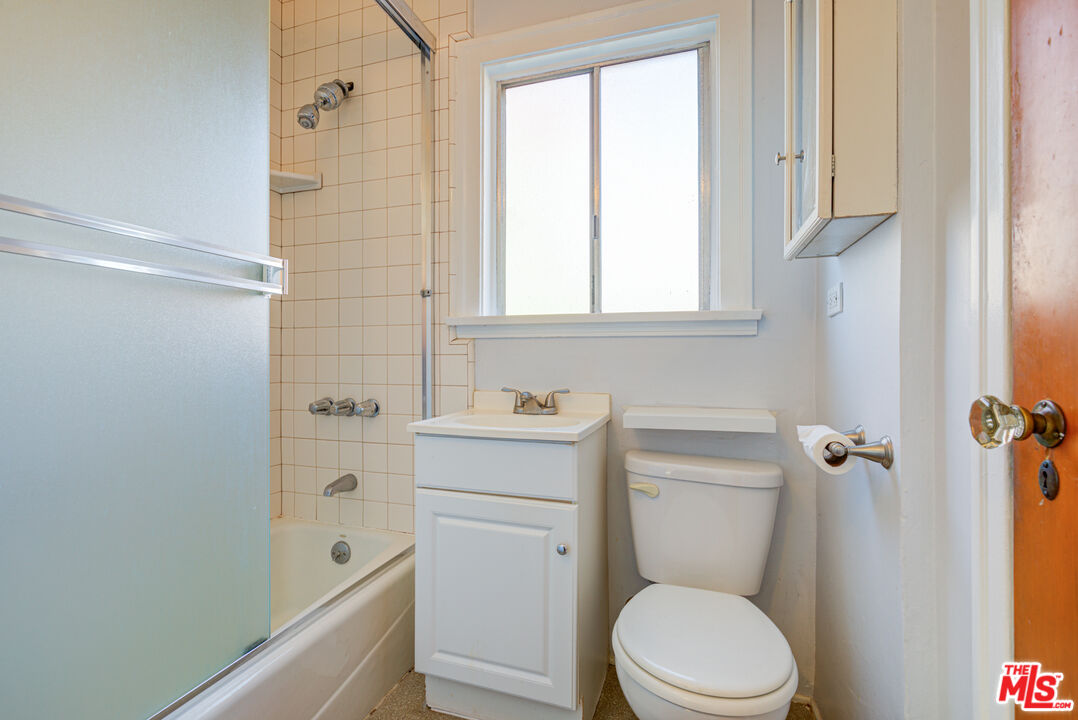 MLS #25627693 image #15