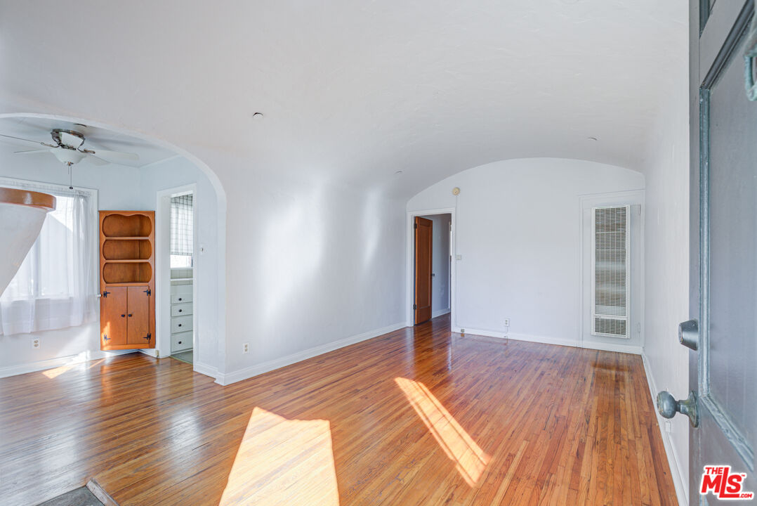 MLS #25627693 image #5