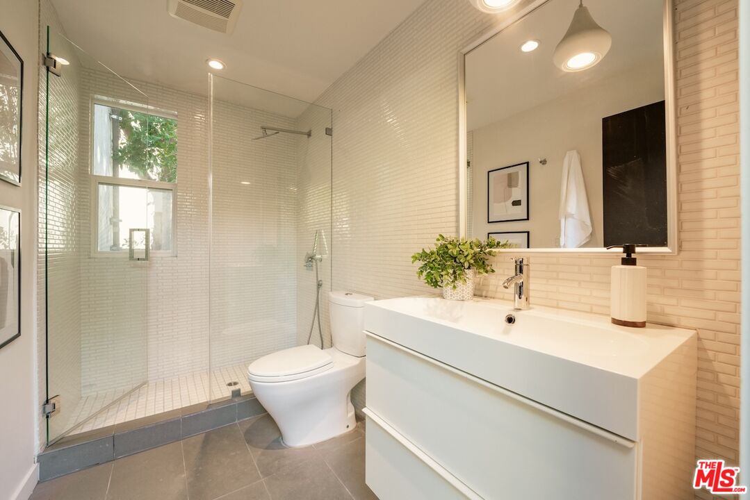 MLS #25627703 image #33