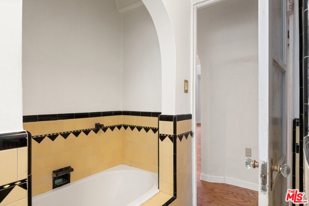 MLS #25627737 image #13