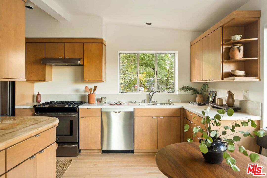 MLS #25627739 image #15