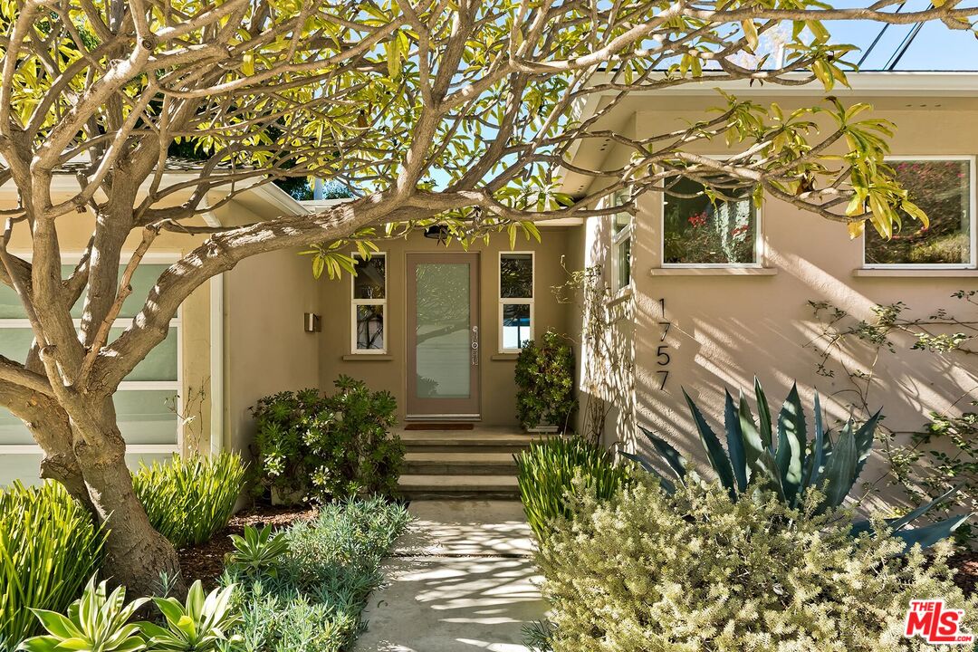 MLS #25627753 image #16