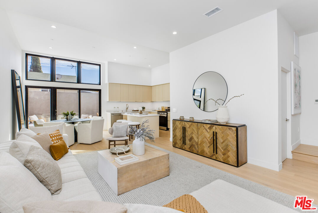 MLS #25627799 image #2