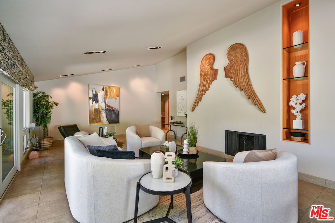 MLS #25627825 image #16