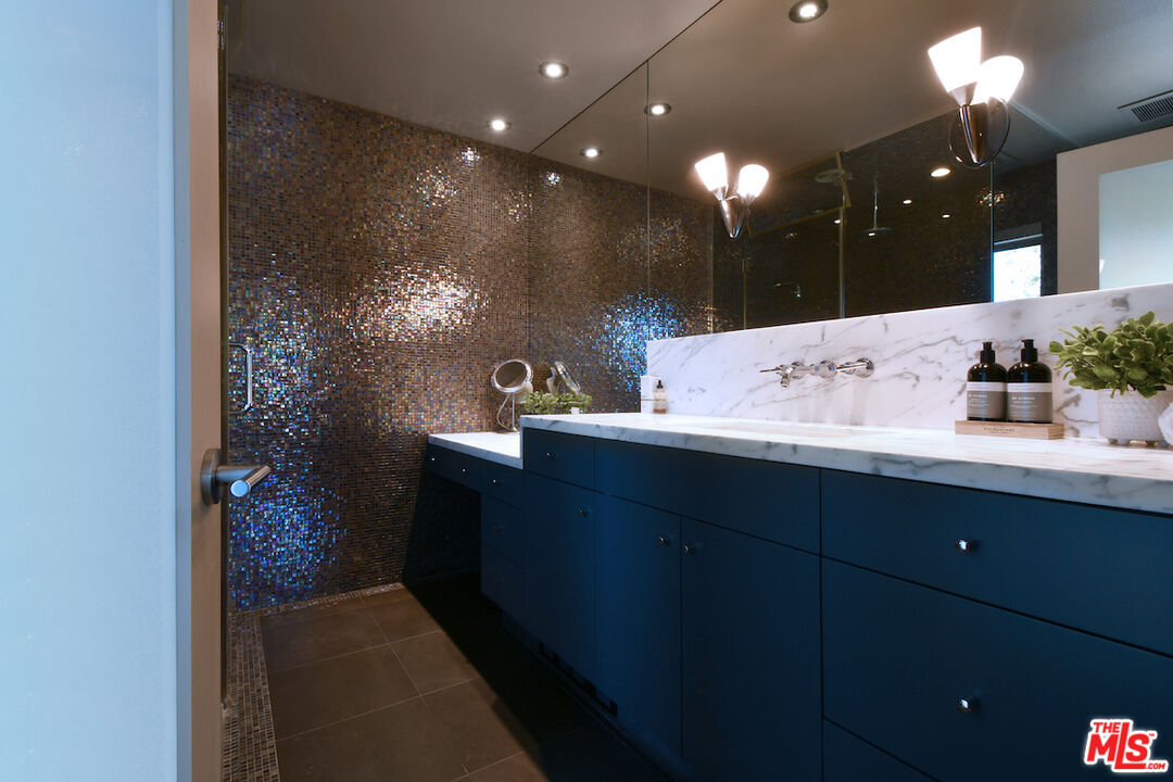 MLS #25627825 image #41