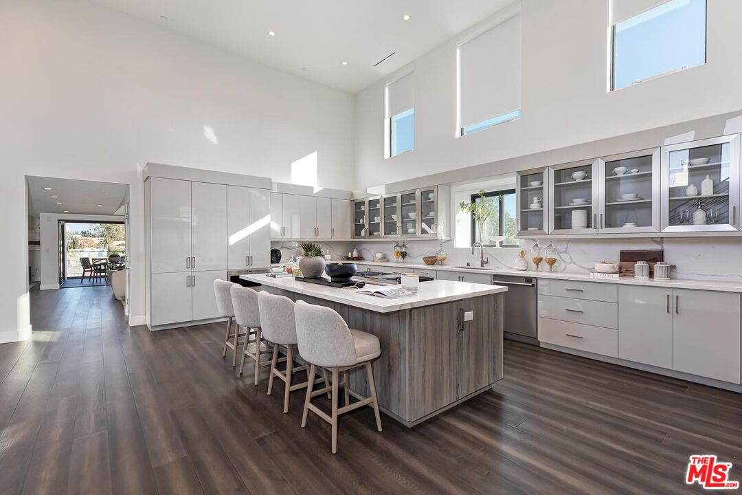 MLS #25627835 image #20